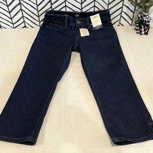 NWT St John’s Bay Dark Rinse Denim Capri Jeans, Mid Rise, Size 4